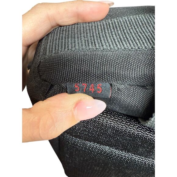 TAMRAC 5745 Velocity 5 Camera Bag Case Padded Shoulder Strap Black DSLR - Picture 5 of 12